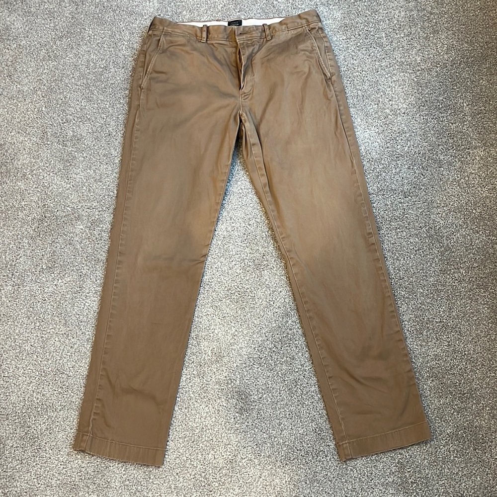 J crew stretch khaki 32 x 32